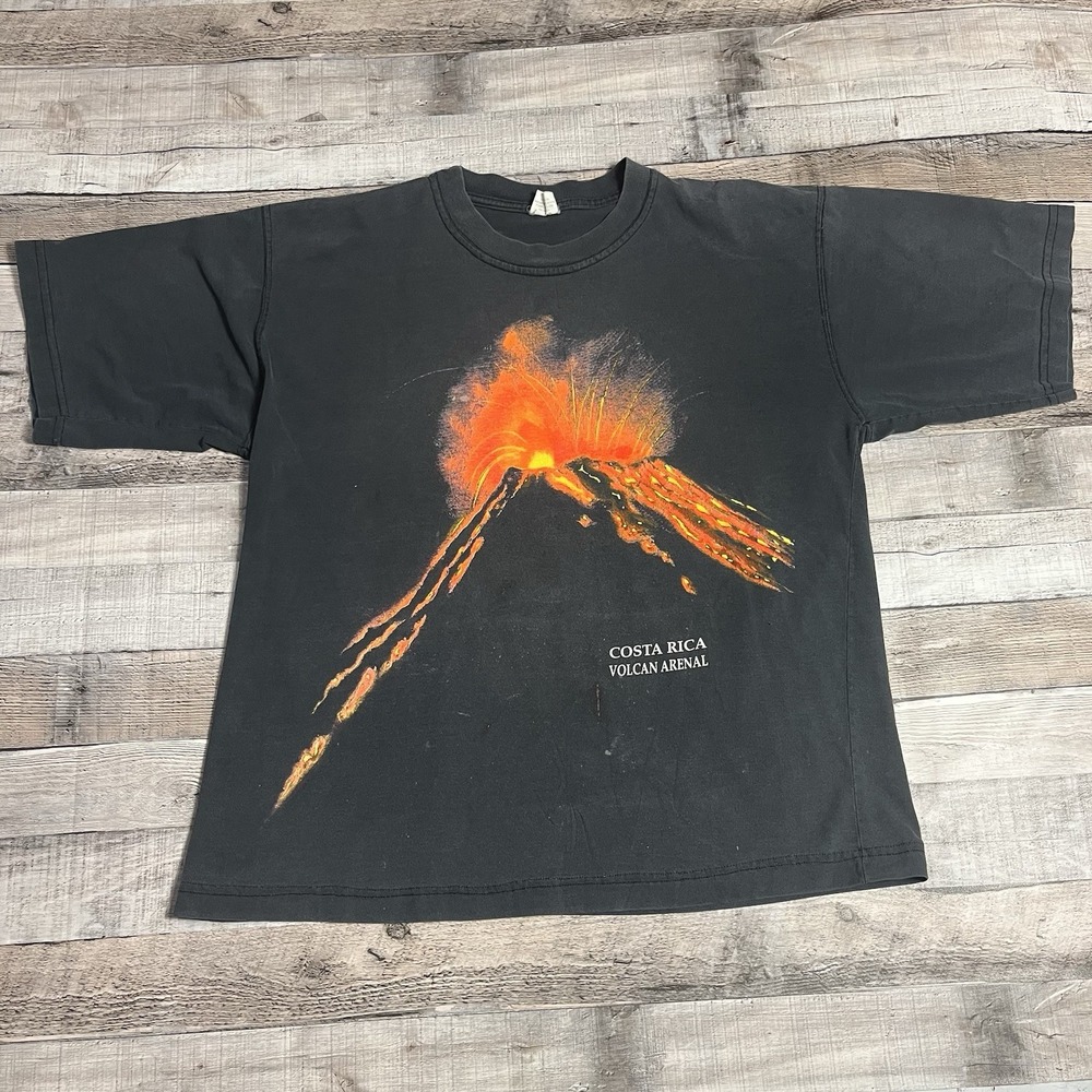 Costa Rica Shirt Size Large Black Vintage Volcano Natural Disaster Nature Tee